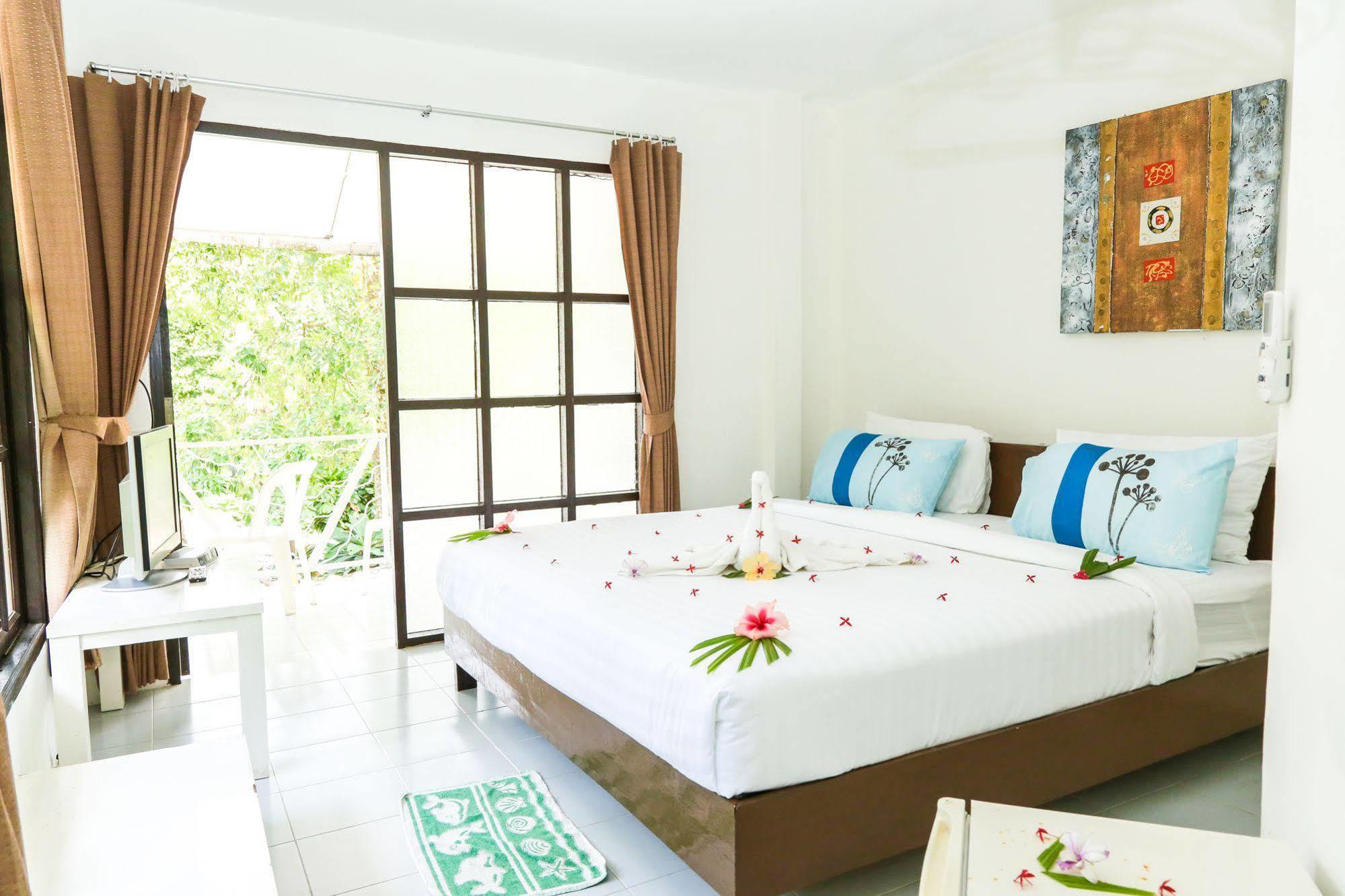 White House Bailan Resort Koh Chang Extérieur photo